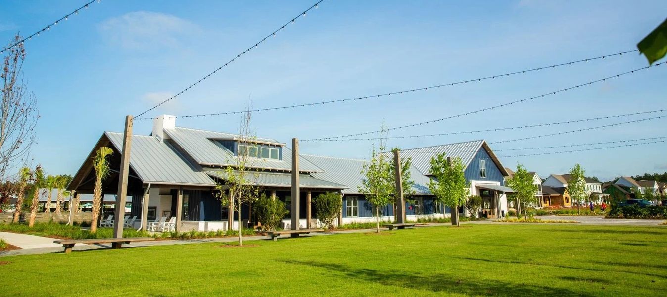 Community amenity available to residents of Midtown at Nexton in Summerville (Image 12).