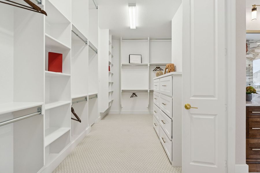 Plan 1640 Main Closet - Bella Casa Model Photo Plan 1640 Main Closet - Bella Casa Model Photo
