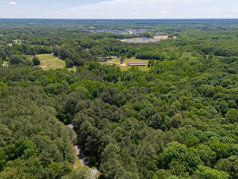 Natural surroundings and green spaces near Foxridge Meadow in Indian Trail, NC (Image 6).