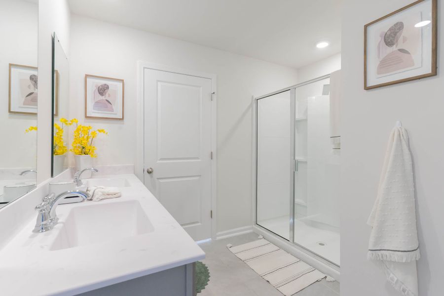 Furnished interior in a model home at Island Green in Myrtle Beach (Image 39).