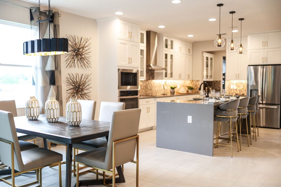M/I Homes:Kitchen/Dining Area