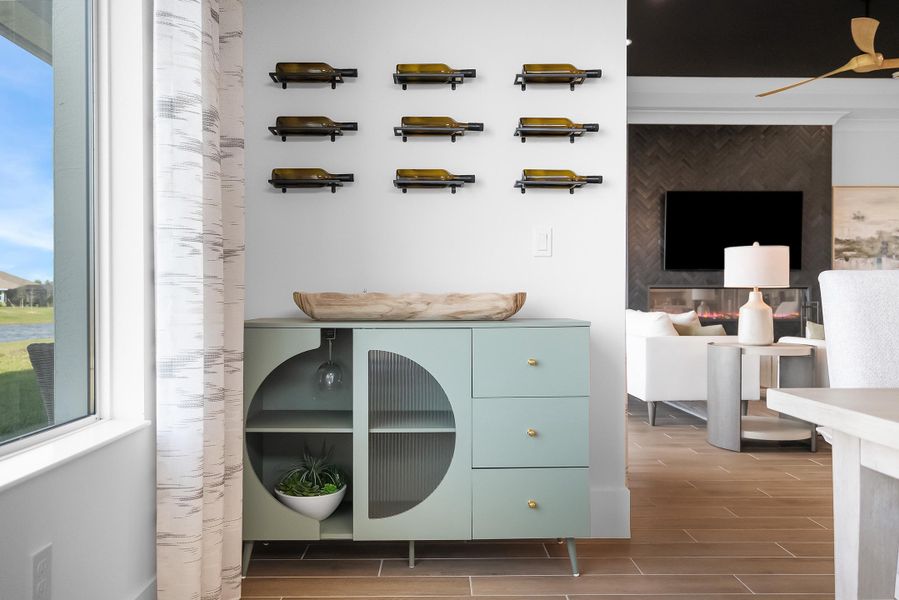 Dining | Seraphina 23:Dining | Seraphina 23