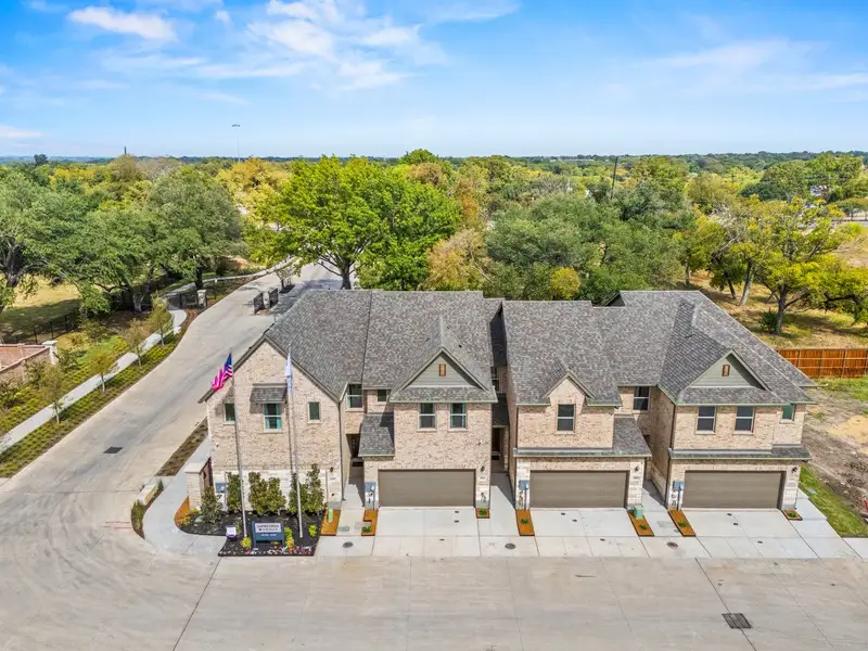Front exterior of a home in the Sereno Oaks community, located in Dallas, TX (Image 4).