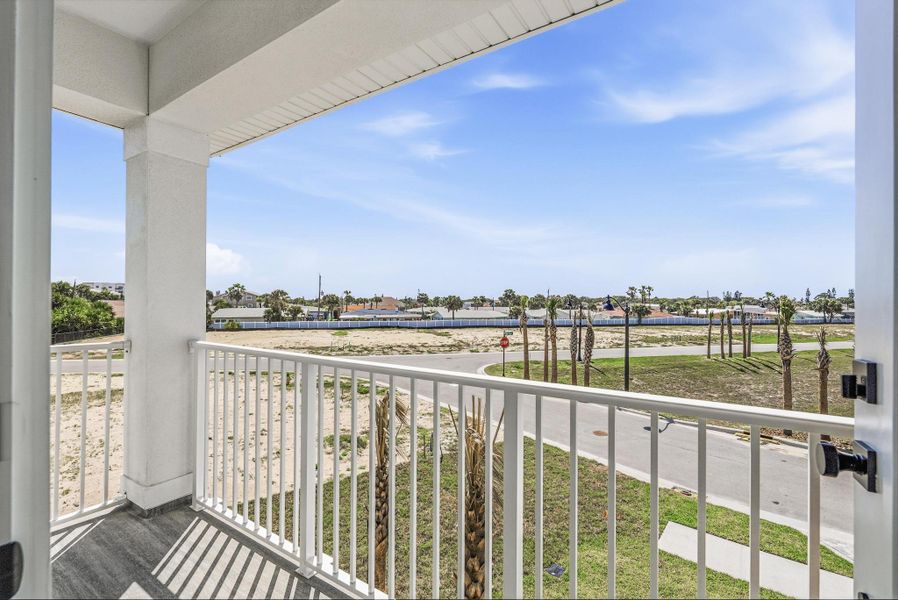 Exterior details of a home in Beachview Cove, Ormond Beach (Image 19).