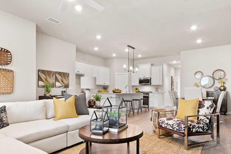 Mira Lagos Villas,75054