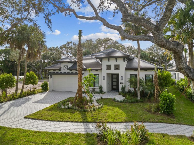 Elevation | Sapphire Model | Seaglass:Elevation | Sapphire Model | Seaglass