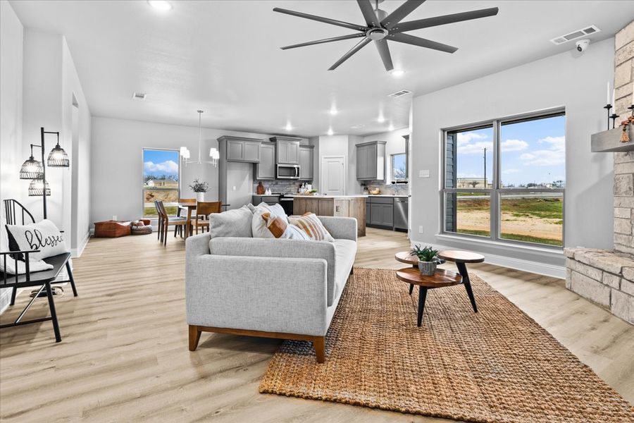 Furnished interior in a model home at Honeysuckle Ranch in Paradise (Image 12).