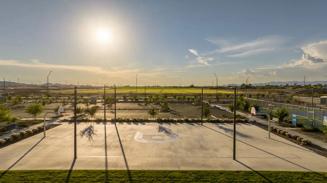 Alamar Community Amenities