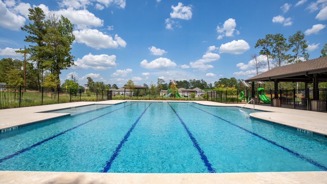 River's Edge Community Pool