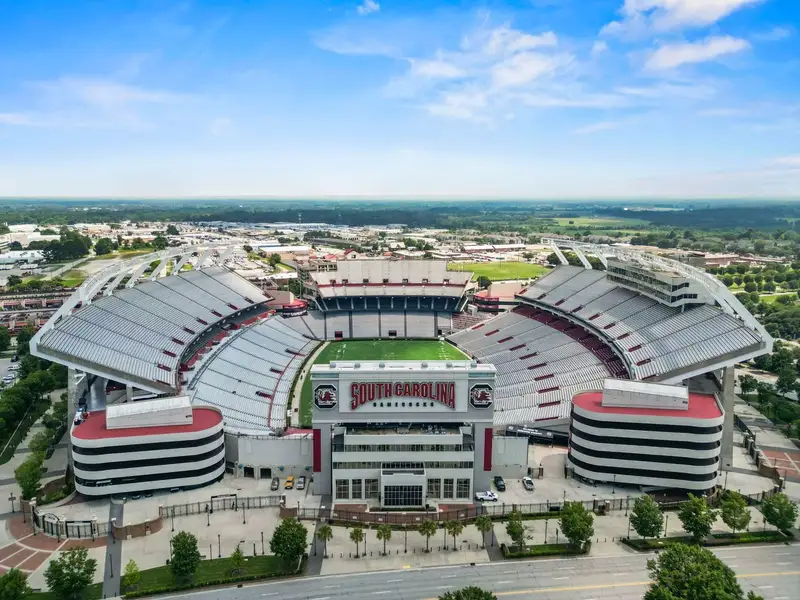 Essence at Chestnut Ridge North