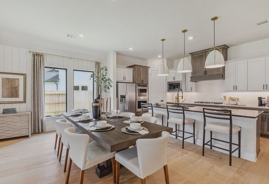 Plan 4043 model dining - 3 of 14 Plan 4043 model dining - 3 of 14