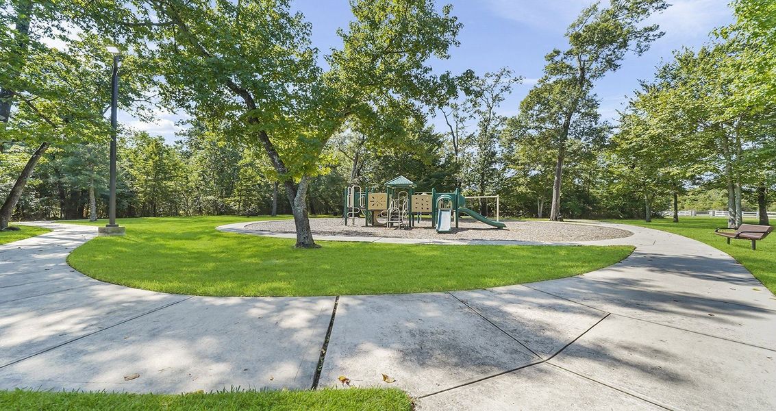 Image 21 of the Hunters Creek Estates community in Baytown, TX.