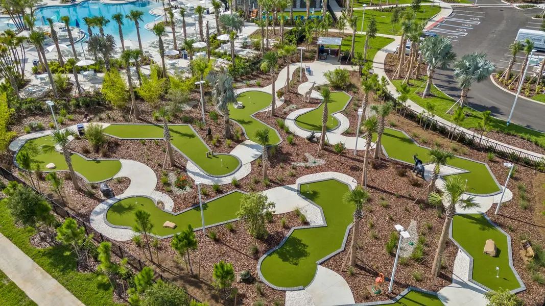 Community amenity available to residents of Windsor Cay Resort in Clermont (Image 9).