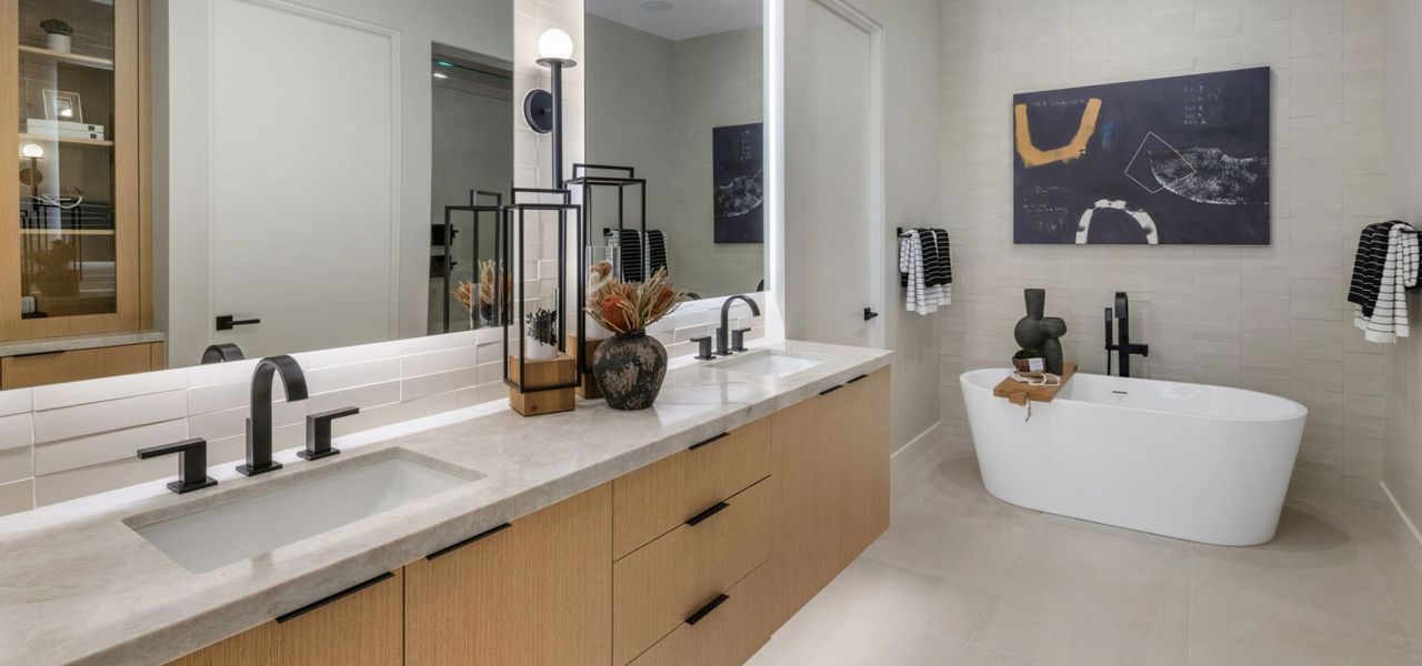Furnished interior in a model home at The Retreat in Scottsdale (Image 25).