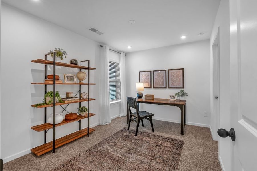 Furnished interior in a model home at The Overlook at Factory Shoals in Mableton (Image 37).