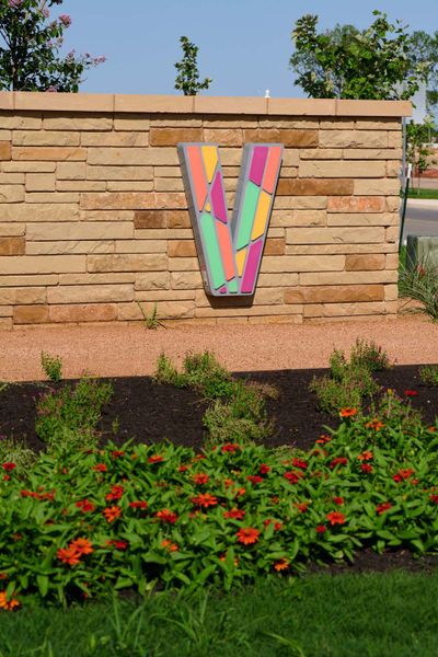 Entrance to the VIDA community in San Antonio, TX, featuring signage and landscaping (Image 15).