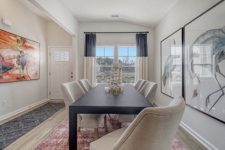 Brunswick | Dining Room