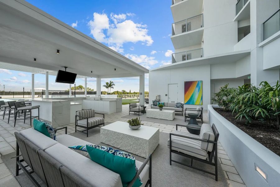 Community amenity available to residents of Altura Bayshore in Tampa (Image 15).