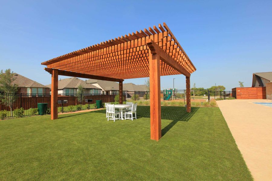 Image 20 of the Arrowbrooke community in Aubrey, TX.