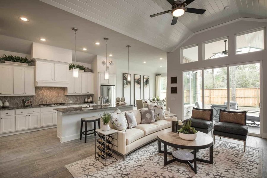 Image 7 of the Villas at The Groves 50' community in Humble, TX.