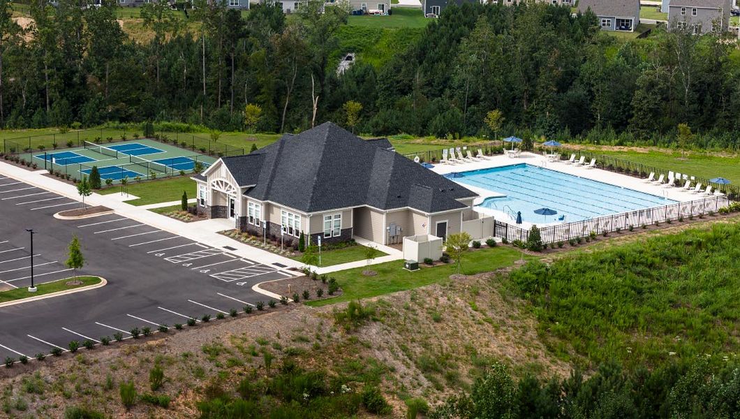 Front exterior of a home in the Laurelbrook community, located in Sherrills Ford, NC (Image 9).