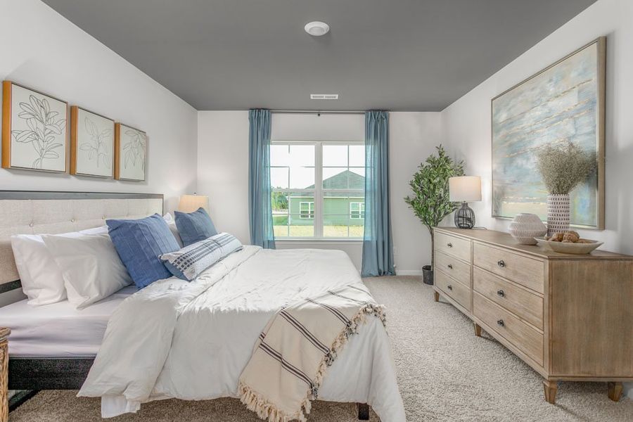 Furnished interior in a model home at River's Edge in Mayodan (Image 29).