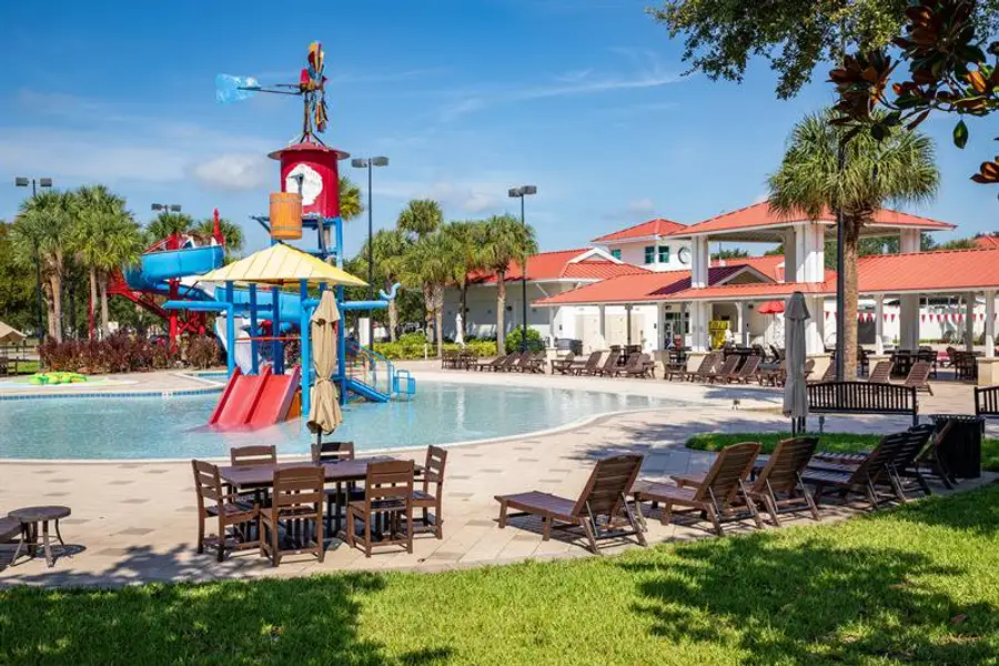Nearby Lake Eva Park offers 28.8 acres of recreation including a playground & an outdoor pool. Nearby Lake Eva Park offers 28.8 acres of recreation including a playground & an outdoor pool.