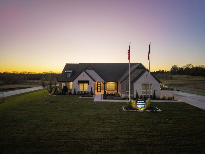 Front exterior of a home in the Grayson Ridge community, located in Van Alstyne, TX (Image 29).