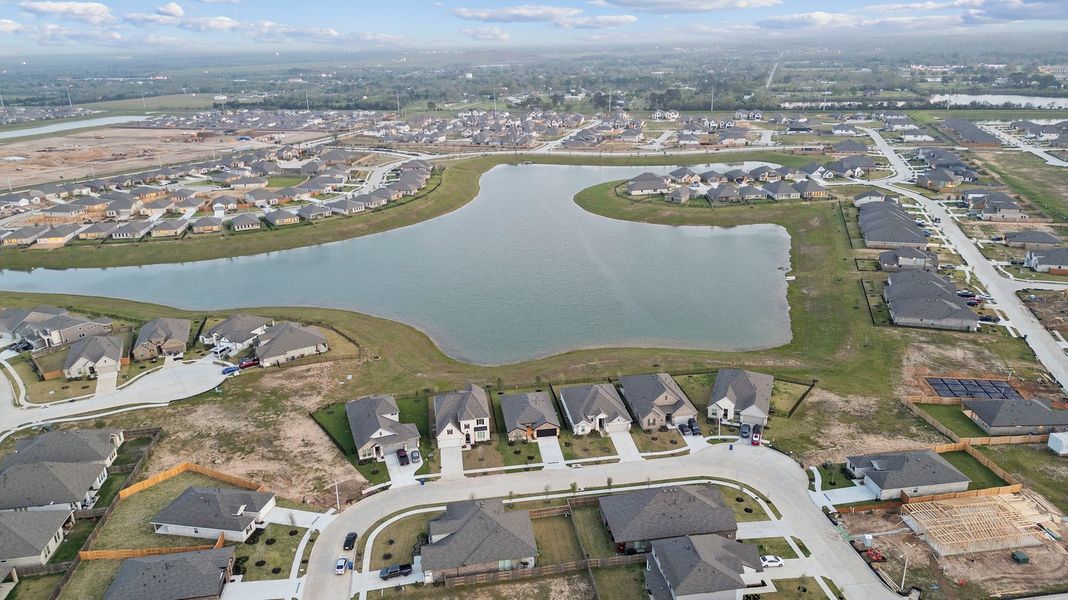Aerial view of the Lago Mar community in Texas City, TX, showing layout and nearby surroundings (Image 12).