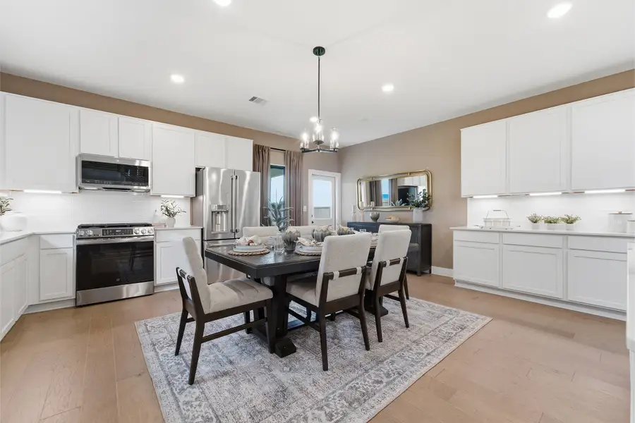 Furnished interior in a model home at Sierra Vista in Rosharon (Image 37). Furnished interior in a model home at Sierra Vista in Rosharon (Image 37).
