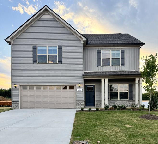 2 car garages! 2 car garages!