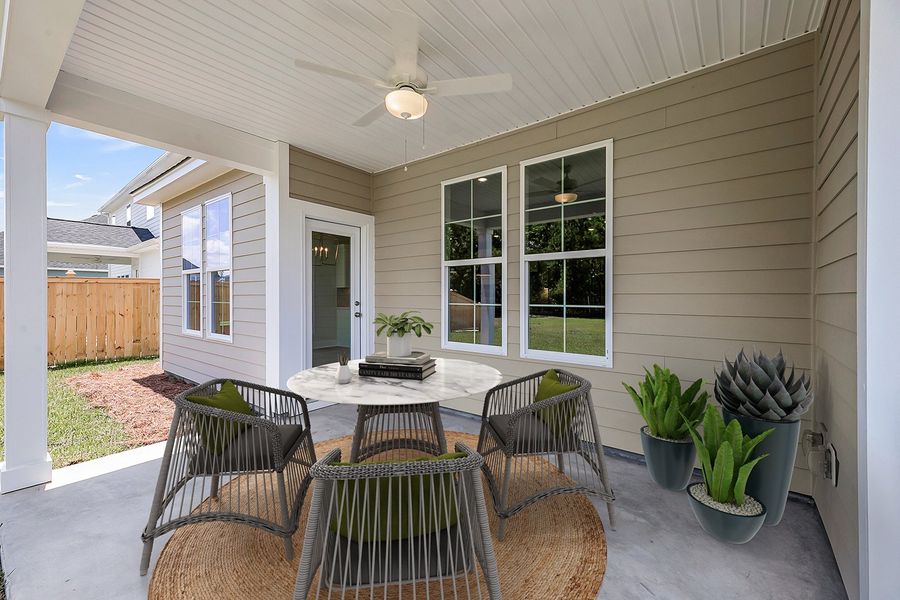 Bates II | Covered Porch Bates II | Covered Porch