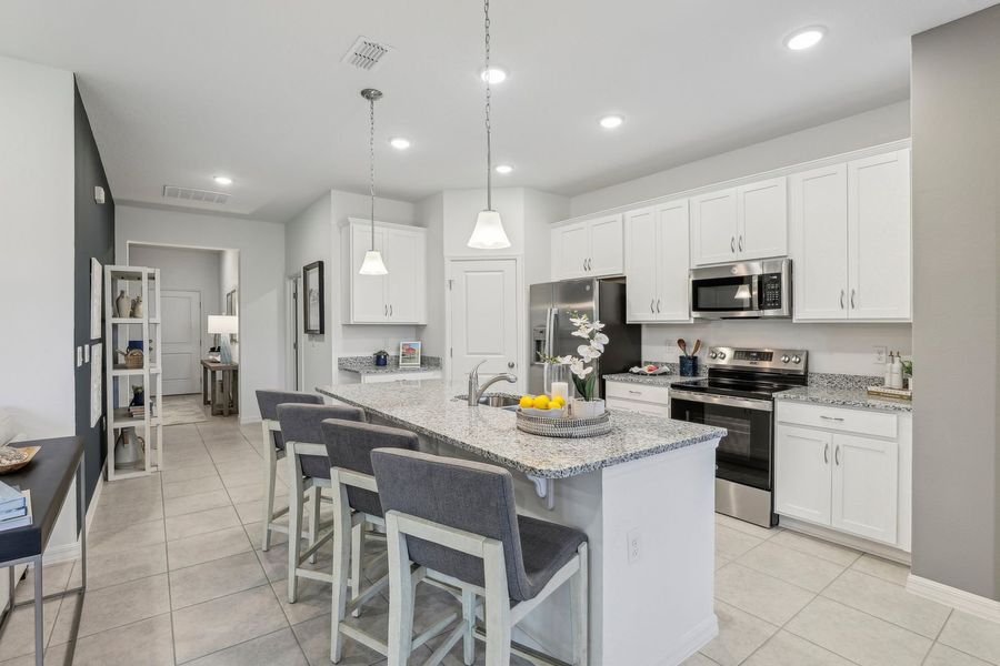 Spacious modern kitchens Spacious modern kitchens