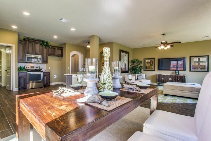 Image 7 of the Rosemary Ridge community in Crowley, TX.