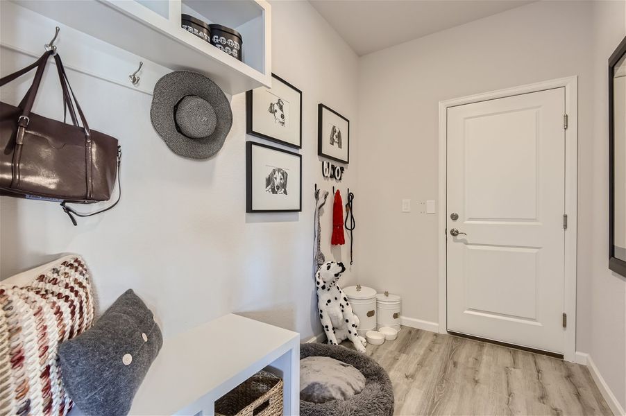 13856 deertrack lane - web quality - 025 - 26 mudroom