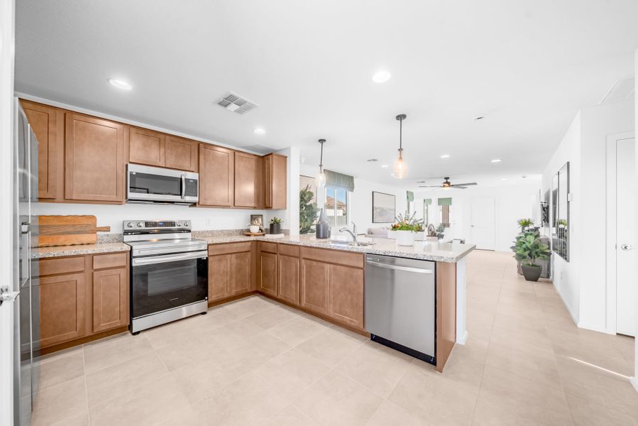 Open Kitchen | Horizon | Wildera – Crest Series | New Homes in San Tan Valley, AZ by Landsea Homes Open Kitchen | Horizon | Wildera – Crest Series | New Homes in San Tan Valley, AZ by Landsea Homes