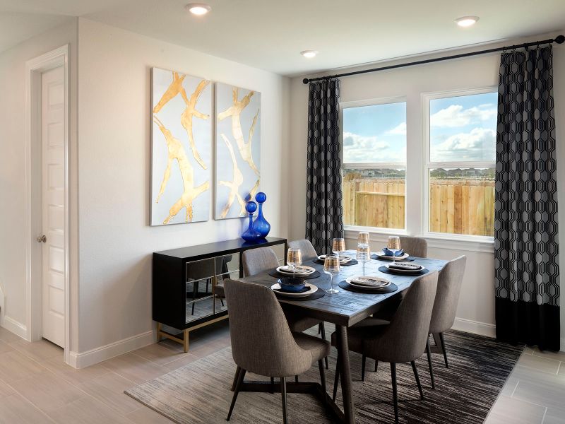 Image 3 of the Dry Creek Village community in Missouri City, TX.