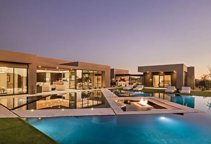 Exterior details of a home in Signature at Black Mountain, Scottsdale (Image 2).