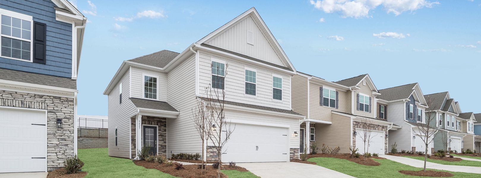 Reynolds Crossing Streetscape Reynolds Crossing Streetscape