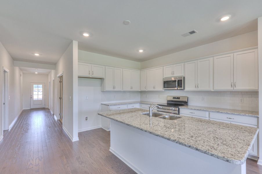 *Finishes may vary per home. *Finishes may vary per home.