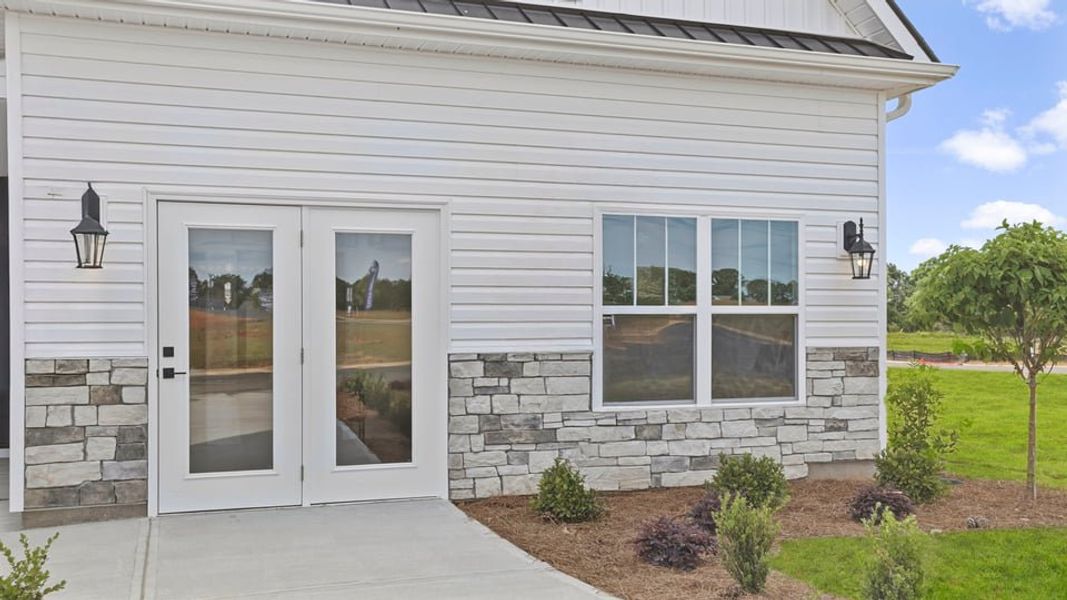 Exterior details of a home in Rutledge Estates, Woodruff (Image 3).
