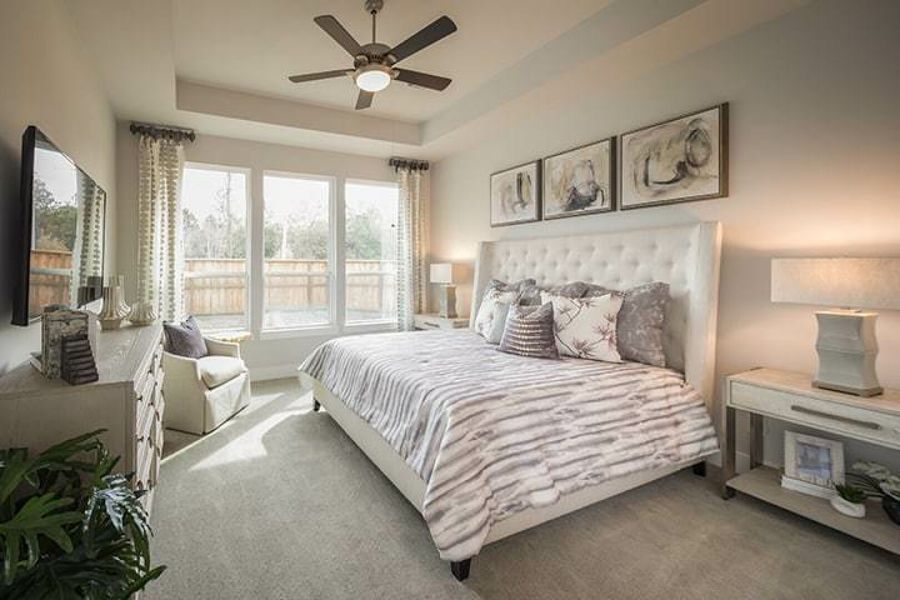 Image 10 of the Villas at The Groves 50' community in Humble, TX.