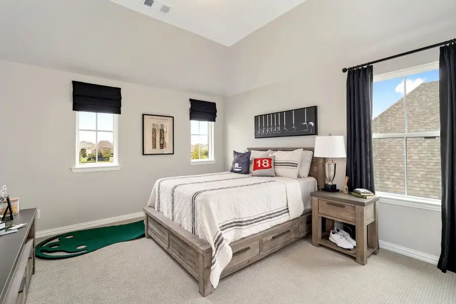 American Legend Homes Plan 1639 Bedroom Photo