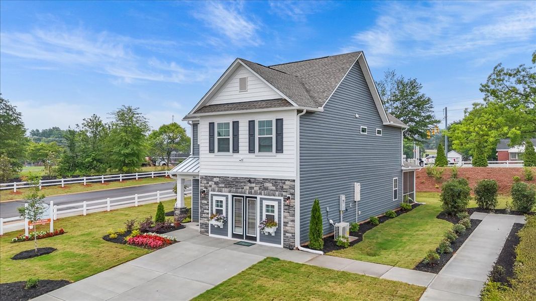 Crestfall II Front Exterior Crestfall II Front Exterior