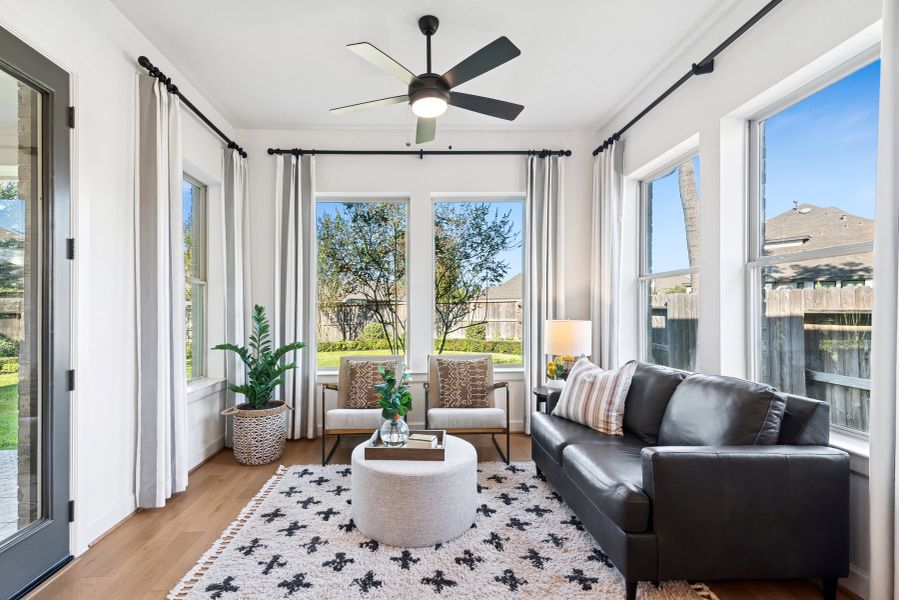 Furnished interior in a model home at Grand Central Park 55' Homesites in Conroe (Image 18). Furnished interior in a model home at Grand Central Park 55' Homesites in Conroe (Image 18).