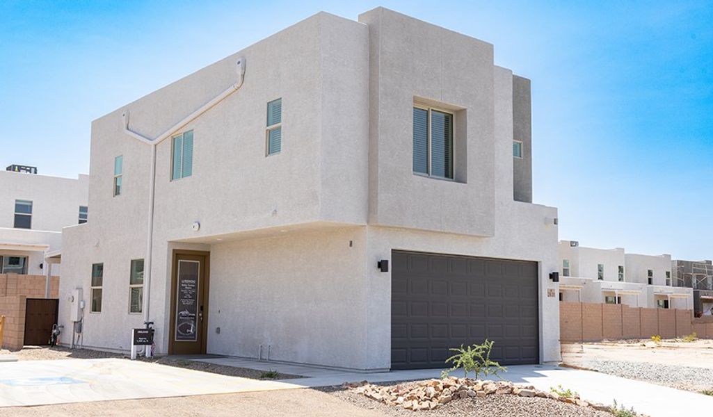 Front exterior of a home in the Rivendell community, located in Tucson, AZ (Image 3).