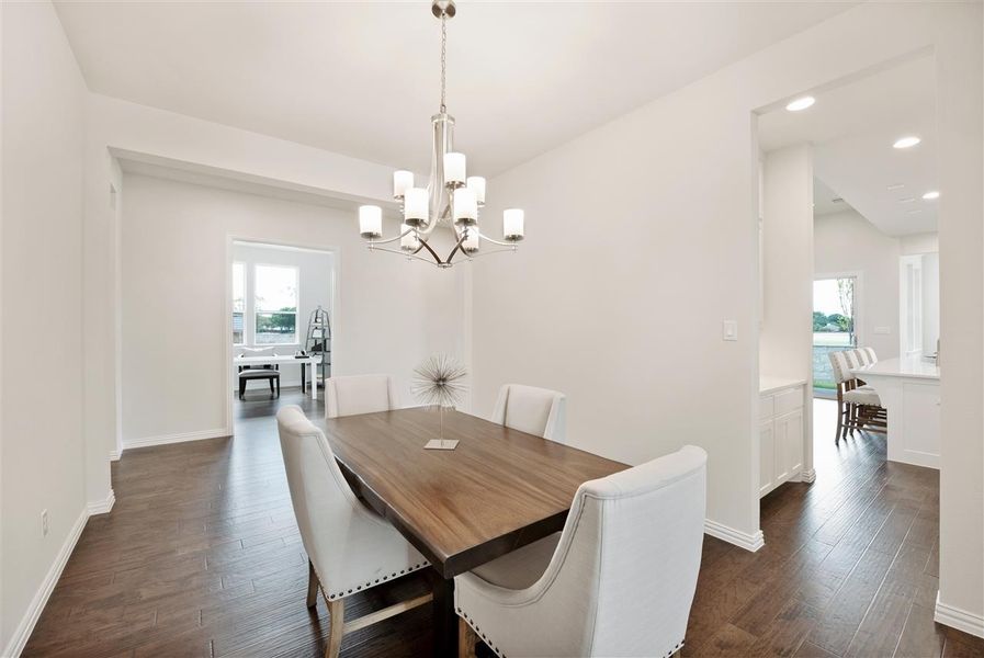 Image 49 of the University Place community in Dallas, TX.