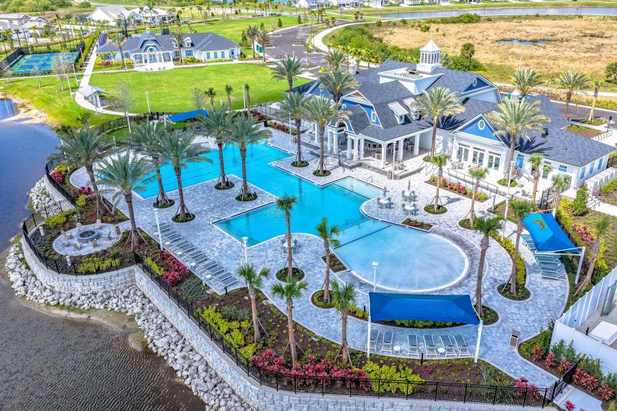 Pool and Clubhouse Pool and Clubhouse