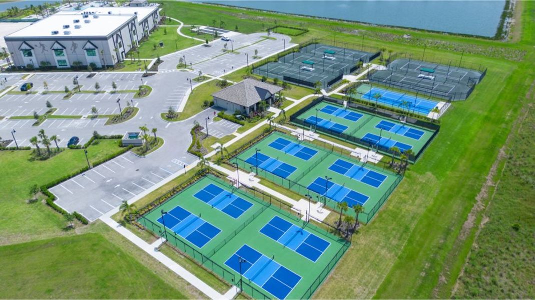 Verdana Village outdoor Pickleball courts