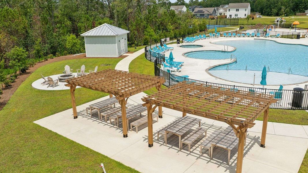Community amenity available to residents of Magnolia Ridge at Blake Farm in Wilmington (Image 14).